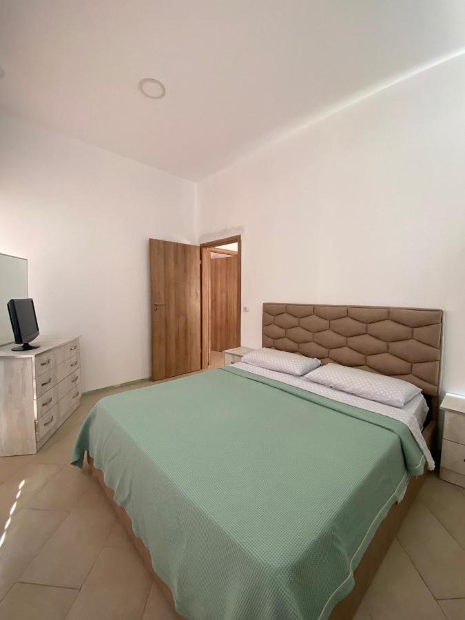 Eri Apartament Химар Екстериор снимка